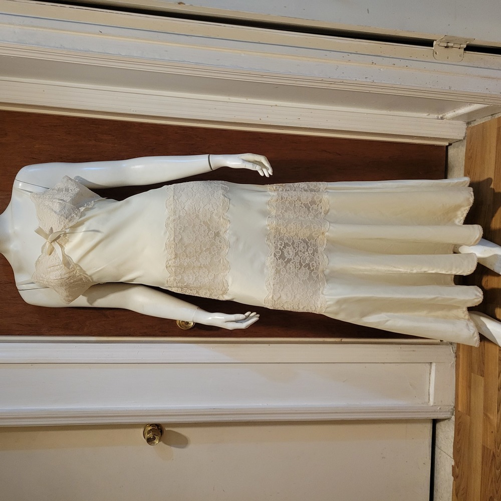 Vintage Fernando Sanchez Ivory Long Nightgown Maxi Slip